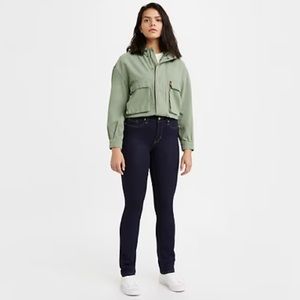 Levi’s 312 Shaping Slim Jeans